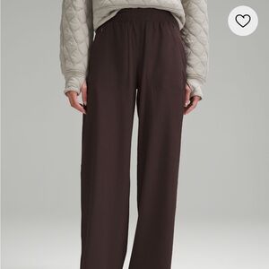 lululemon Swift Mid Rise Wide Leg Pant in Espresso